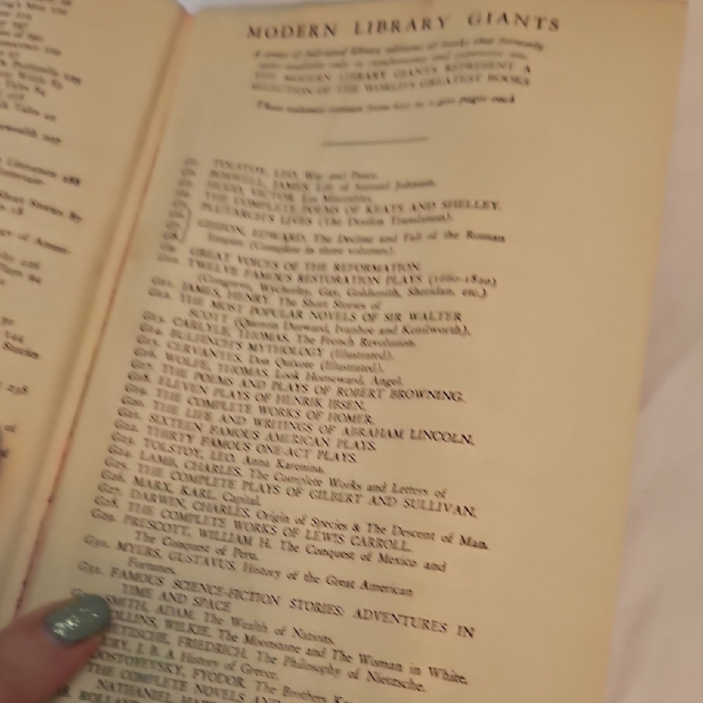 Vintage Pickwick Papers Book - Picture 7 of 8